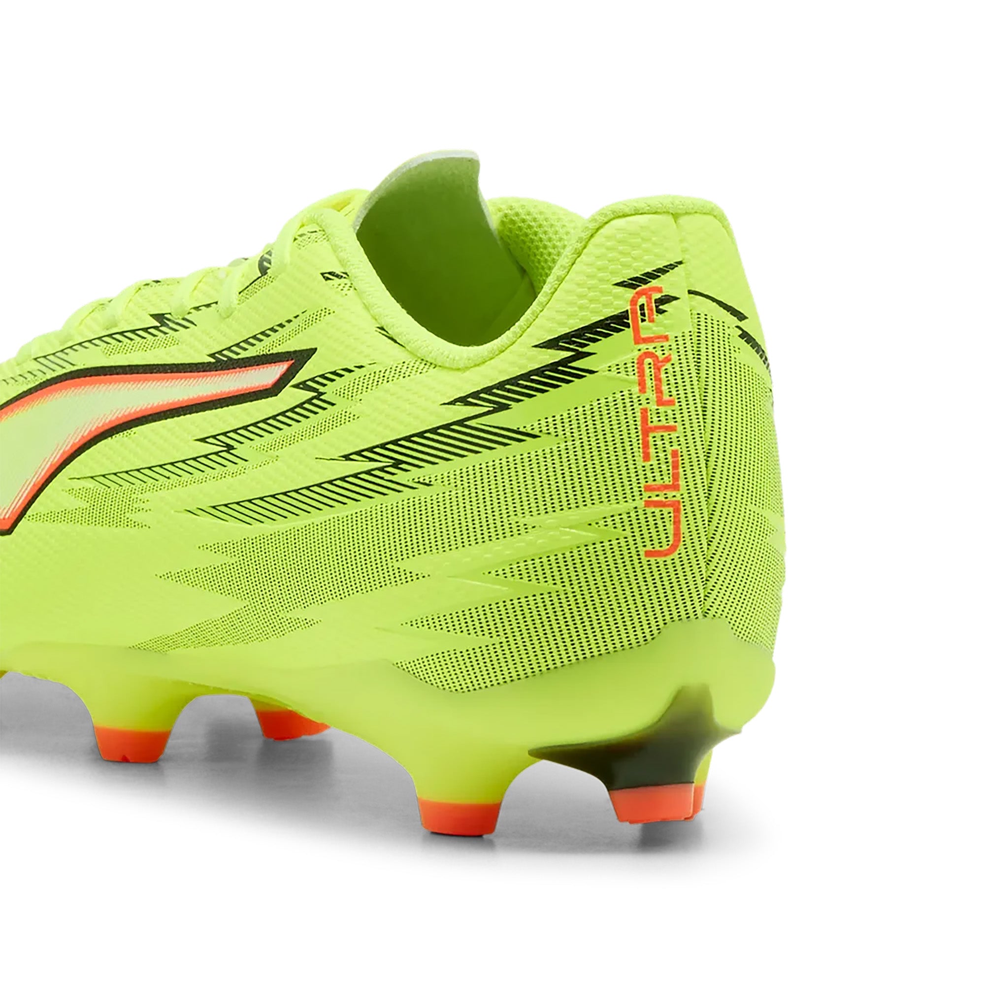 Puma Ultra 6 Play FG S Boots