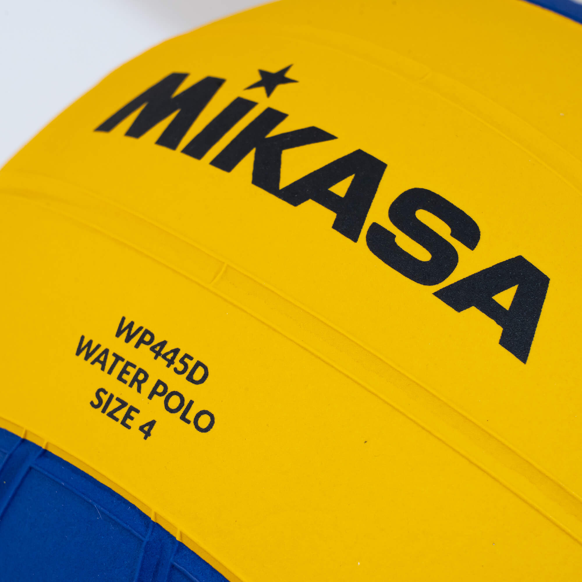 WP445D Waterpolo Compact Competition Ball